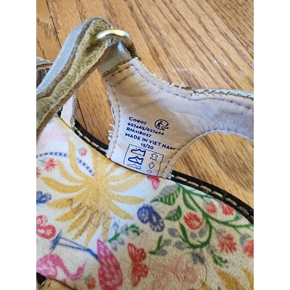 MINI BODEN Approx. Size 11 Gold Loop and Hook Strap Sandals GUC Spring Summer